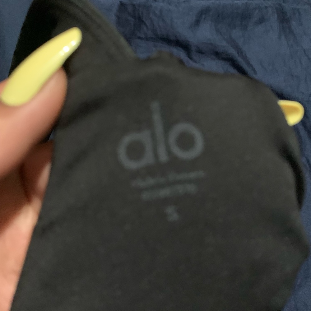 ALO top - Picture 2 of 3